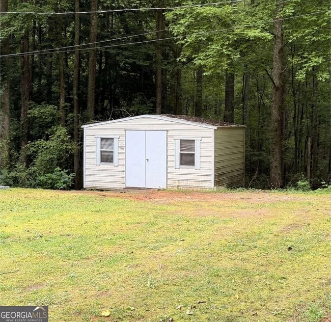Building Photo - 300 Robinson Dr