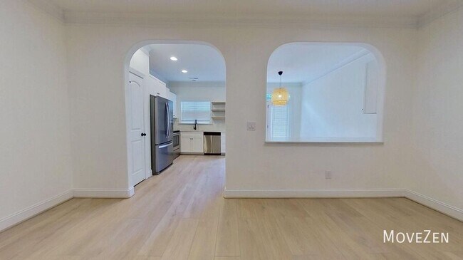 Building Photo - 1167 Augustine Heights Dr
