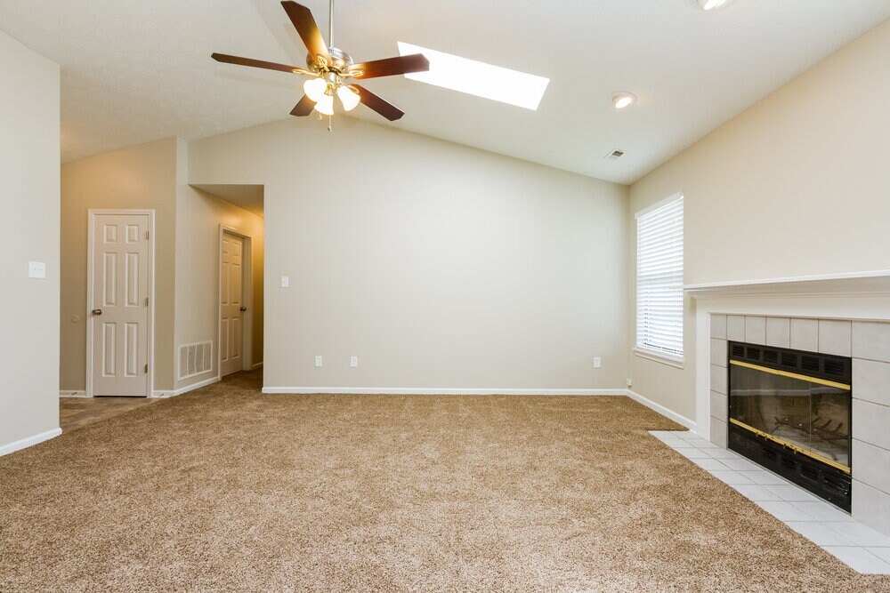 Building Photo - 5040 Harpers Ln