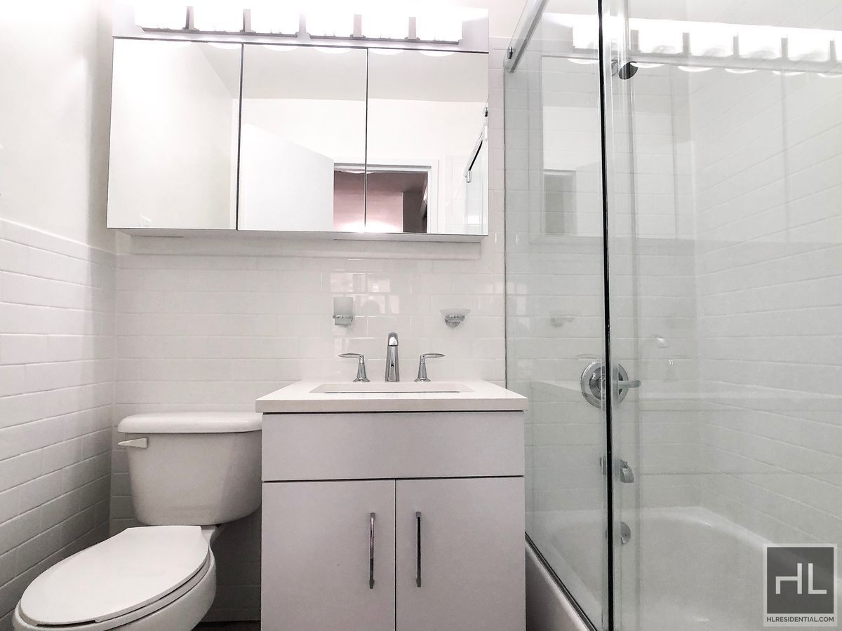 Building Photo - EAST 56 STREET