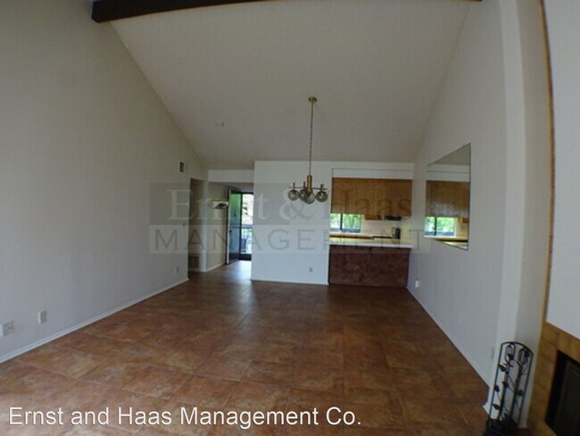 Building Photo - 2 br, 2 bath House - 2510 E. Willow  St. #204