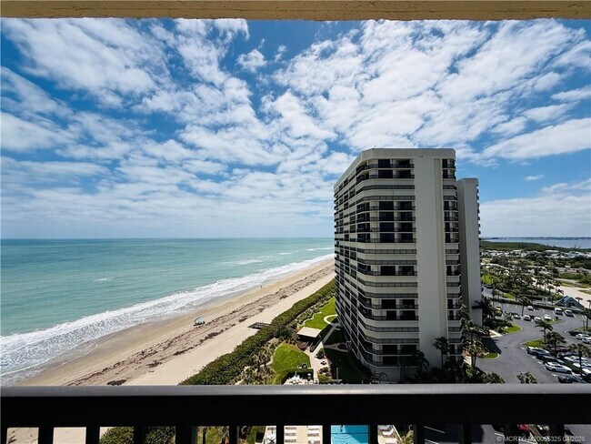 Building Photo - 9500 S Ocean Dr