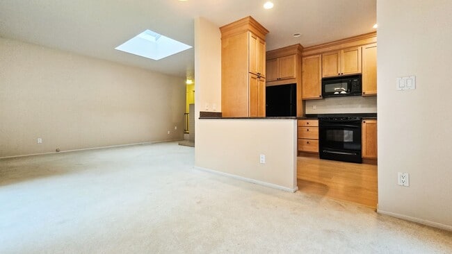 Building Photo - Charming High Woodlands Home in a Quiet Cul-de-Sac