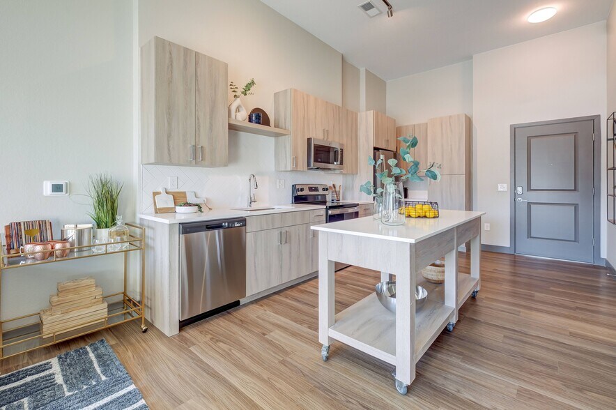 Novus 9938 Trainstation Cir Lone Tree CO 80124 Apartment Finder