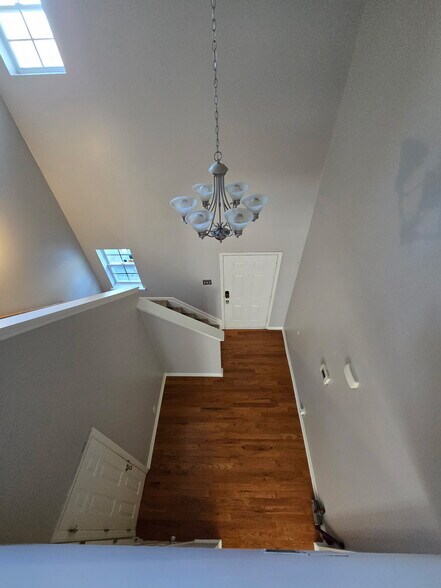 Building Photo - 638 Pippin Dr