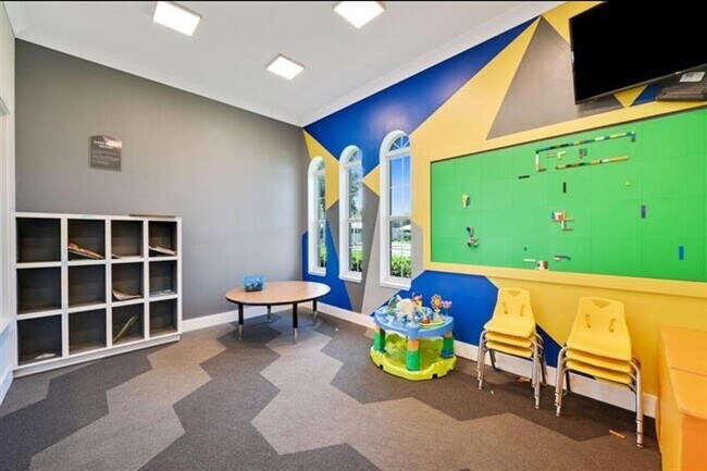 Building Photo - 5085 Armina Pl
