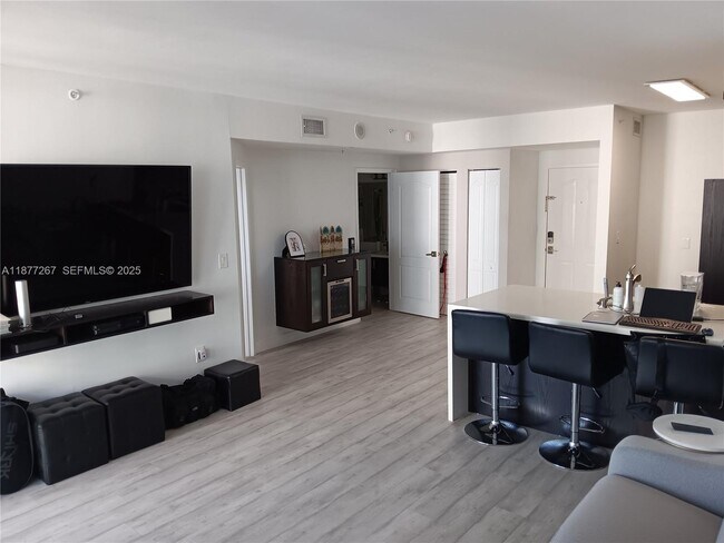 Building Photo - 5085 NW 7th St