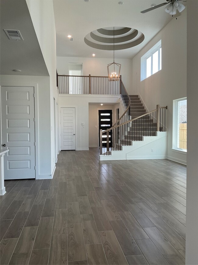 Building Photo - 7311 Blue Gentiana Ln