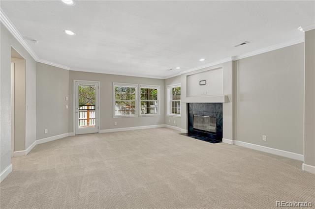 Building Photo - 9885 Greensview Cir