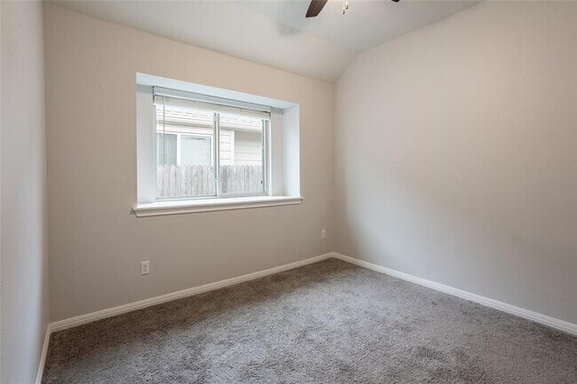 Building Photo - 615 Stampede Rd