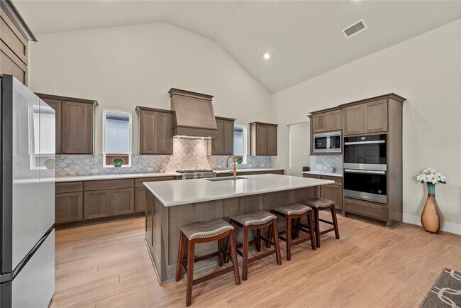 Building Photo - 4225 Hollow Wind Wy