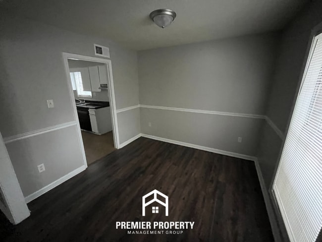 Building Photo - Available NOW!