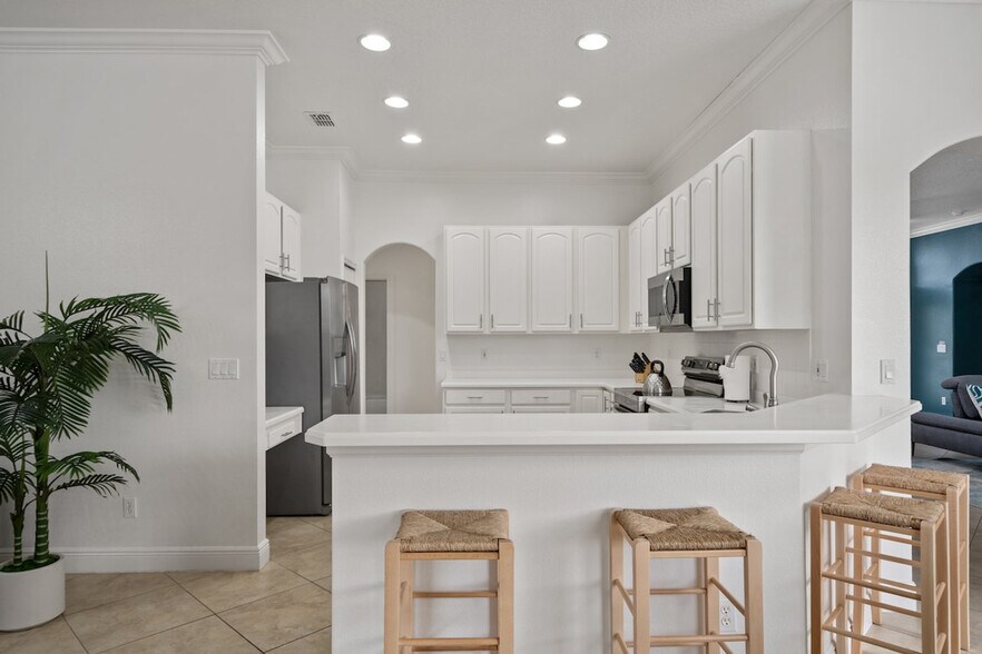 Building Photo - 511 Prestwick Dr
