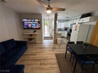 Building Photo - 5045 Spencer St