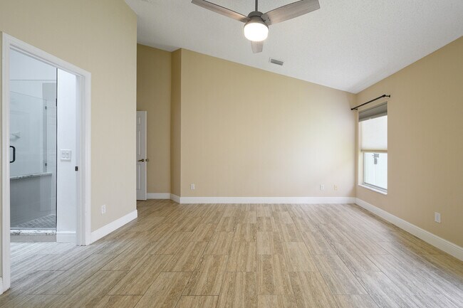 Building Photo - 12803 Maribou Cir