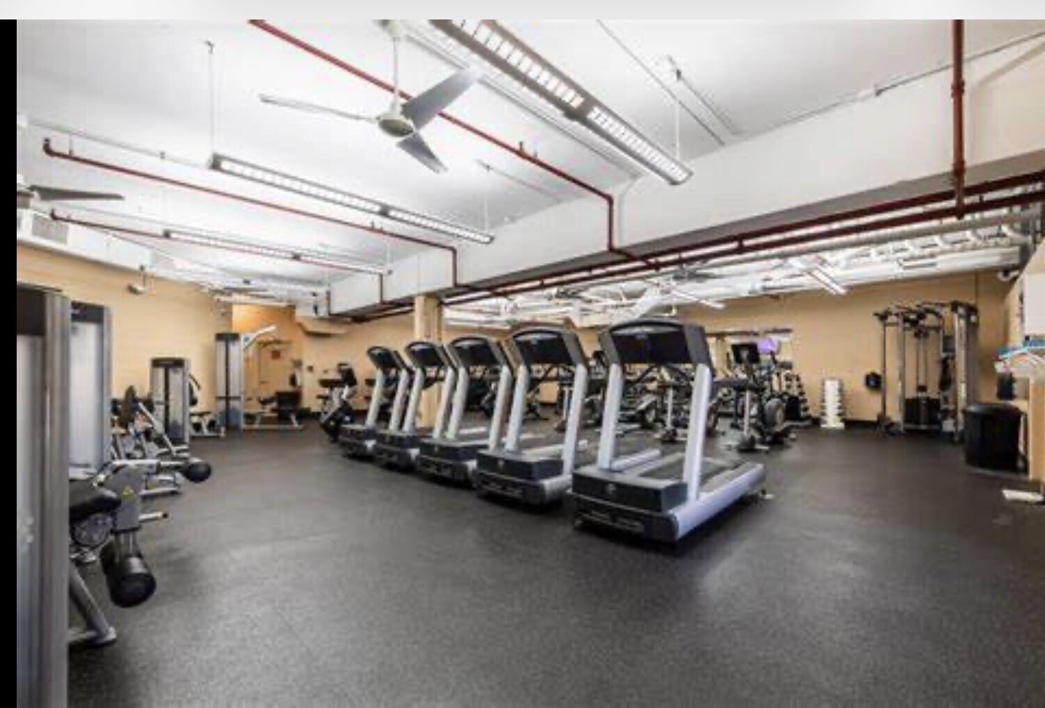 Building Photo - 26630 Rosewood Pointe Dr