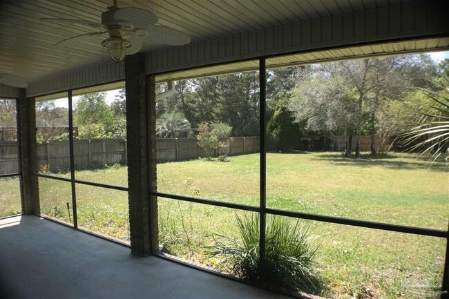 Building Photo - 2563 2nd Ct