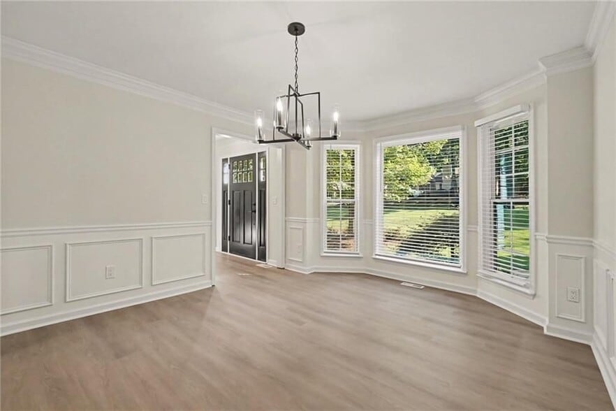 Building Photo - 8541 Birch Hollow Dr