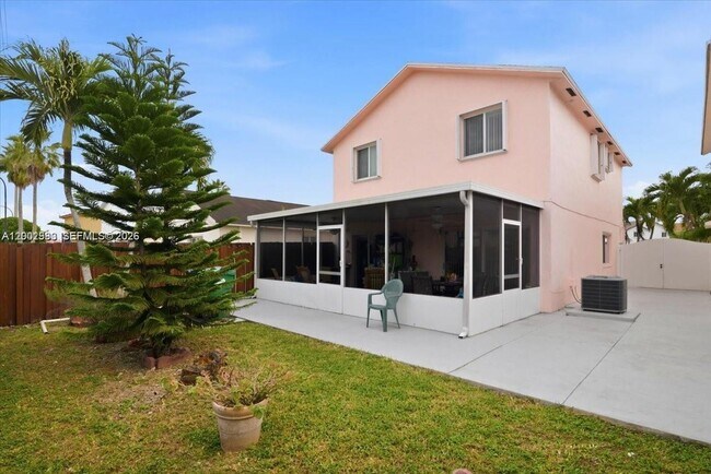 Building Photo - 13741 SW 160th Terrace