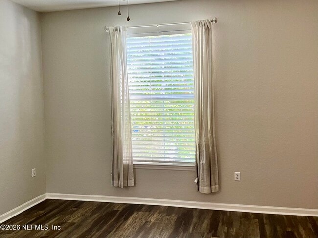 Building Photo - 1001 Monument Rd