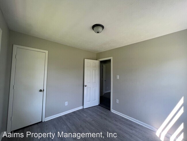 Building Photo - 3 br, 2 bath House - 1436 Gairloch
