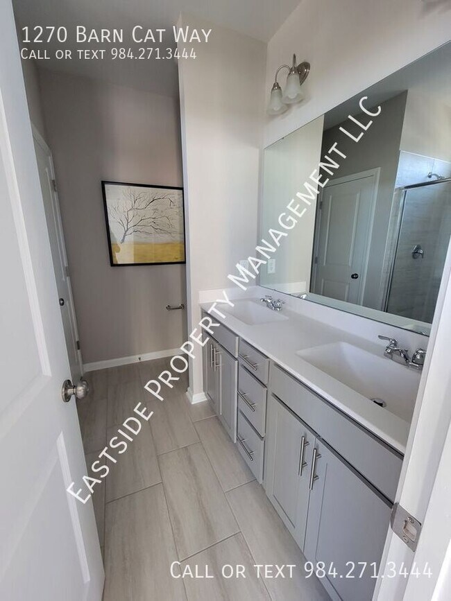 Building Photo - 1270 Barn Cat Way