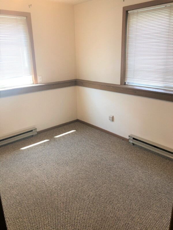 Building Photo - 1528 N 35th St