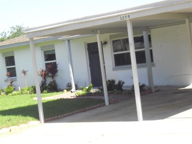 Building Photo - 3209 W Tyson Ave