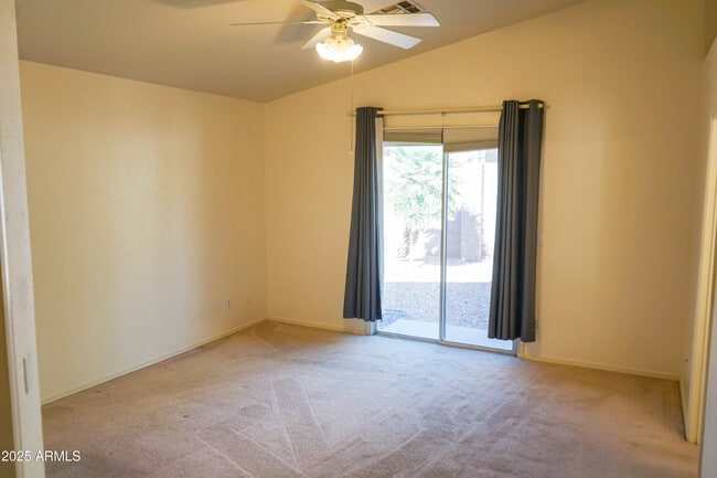 Building Photo - 898 E Monterey St