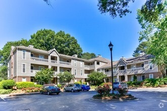 Building Photo - Camden Fairview