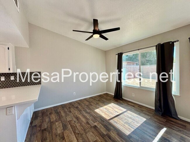 Building Photo - 15137 Haddington Way