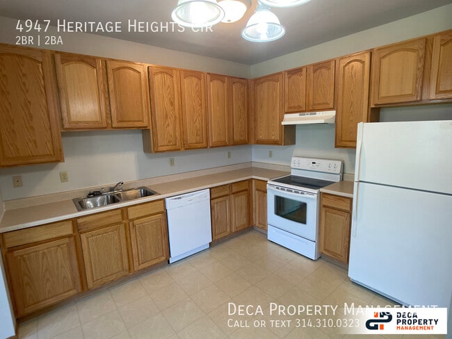 Building Photo - 2 Bedroom Condo