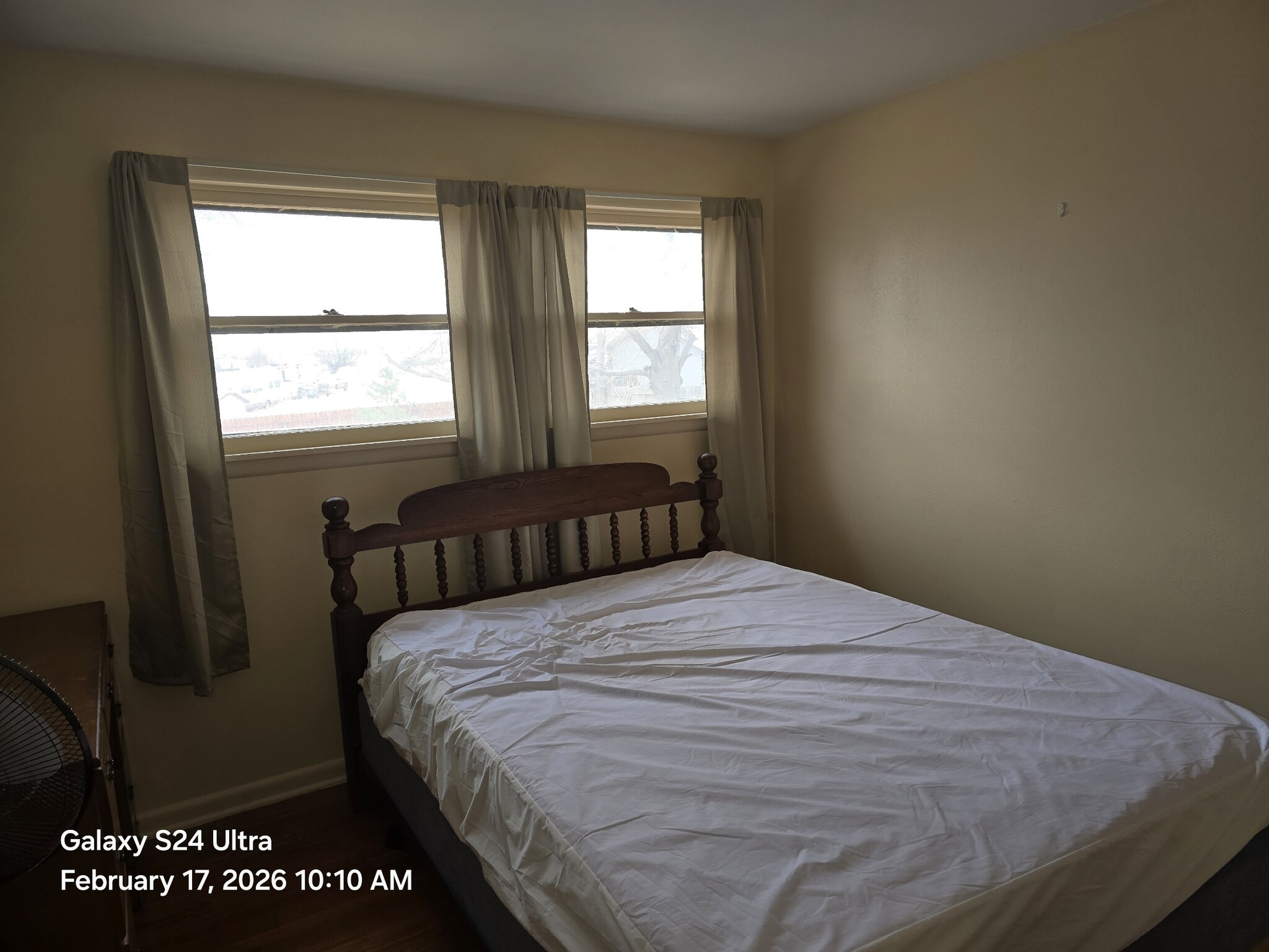 Building Photo - 521 Monroe St