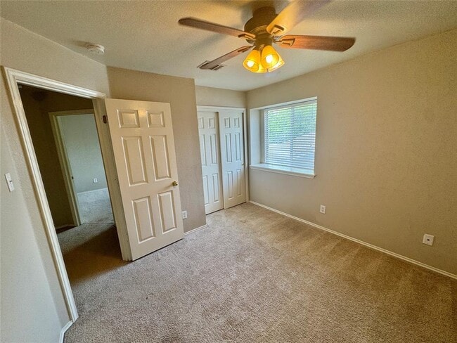 Building Photo - 295 Strawn