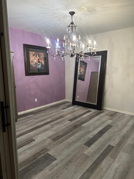 Building Photo - 2750 Brush Ct