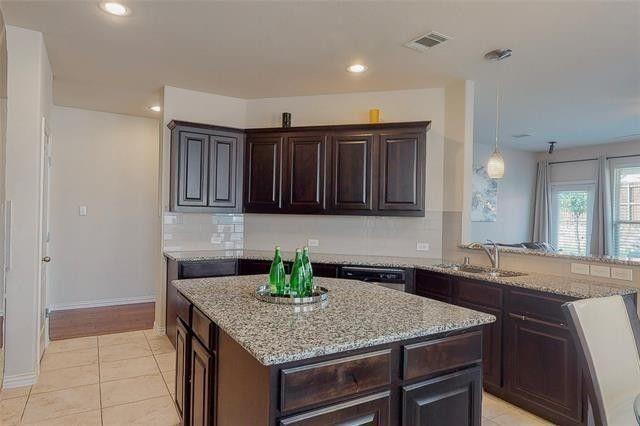 Building Photo - 3929 Muscadine Dr