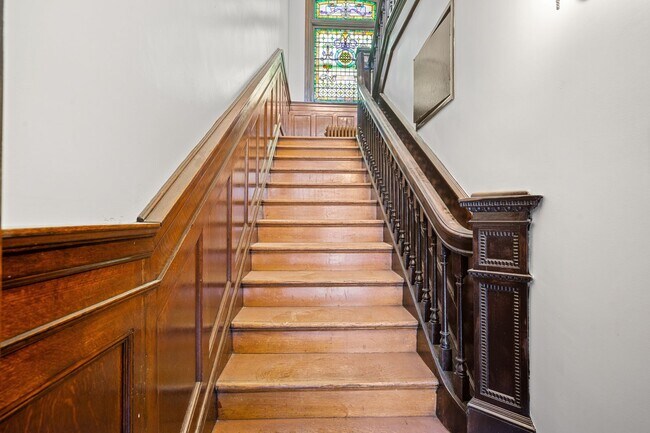 Building Photo - 1619 Chislett St