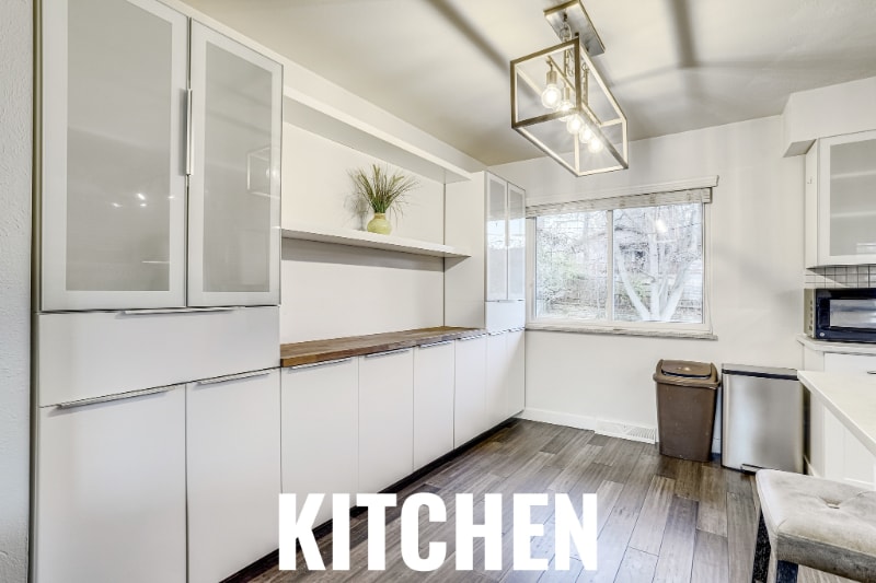 Building Photo - 2860 S Golden Way