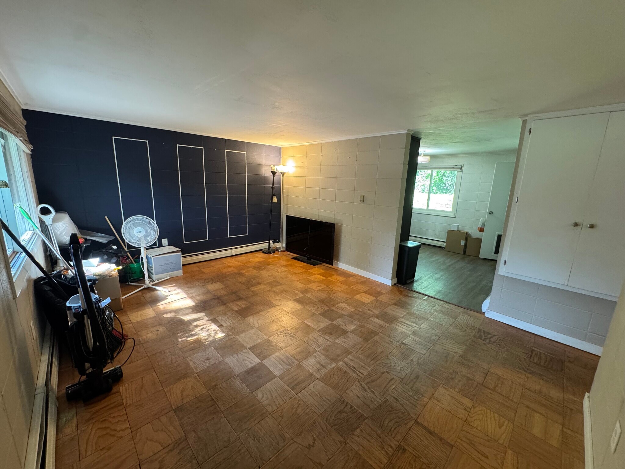 Building Photo - 5418 Starker Ave