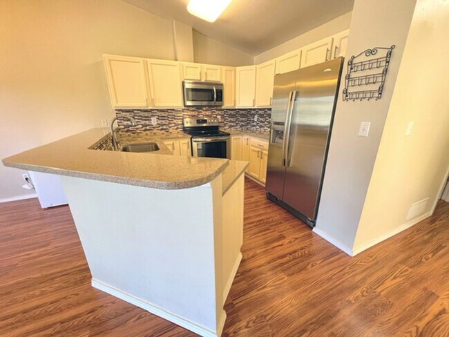 Building Photo - Spacious and Bright Eagle River Home with a Gorgeous View!