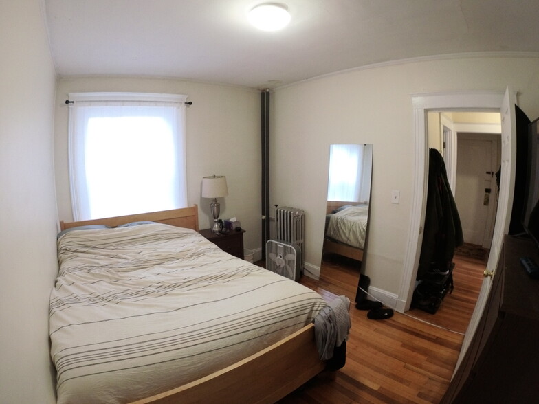 1615 Comm #2 - 1619 Commonwealth Ave