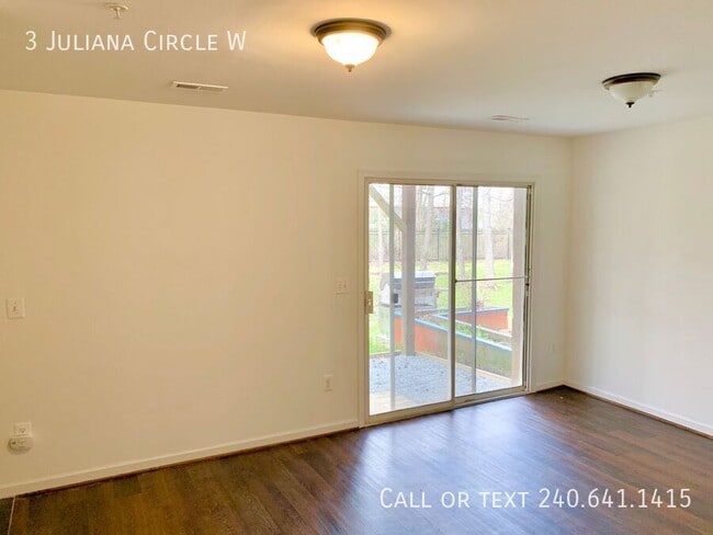 Building Photo - 3 Juliana Cir W