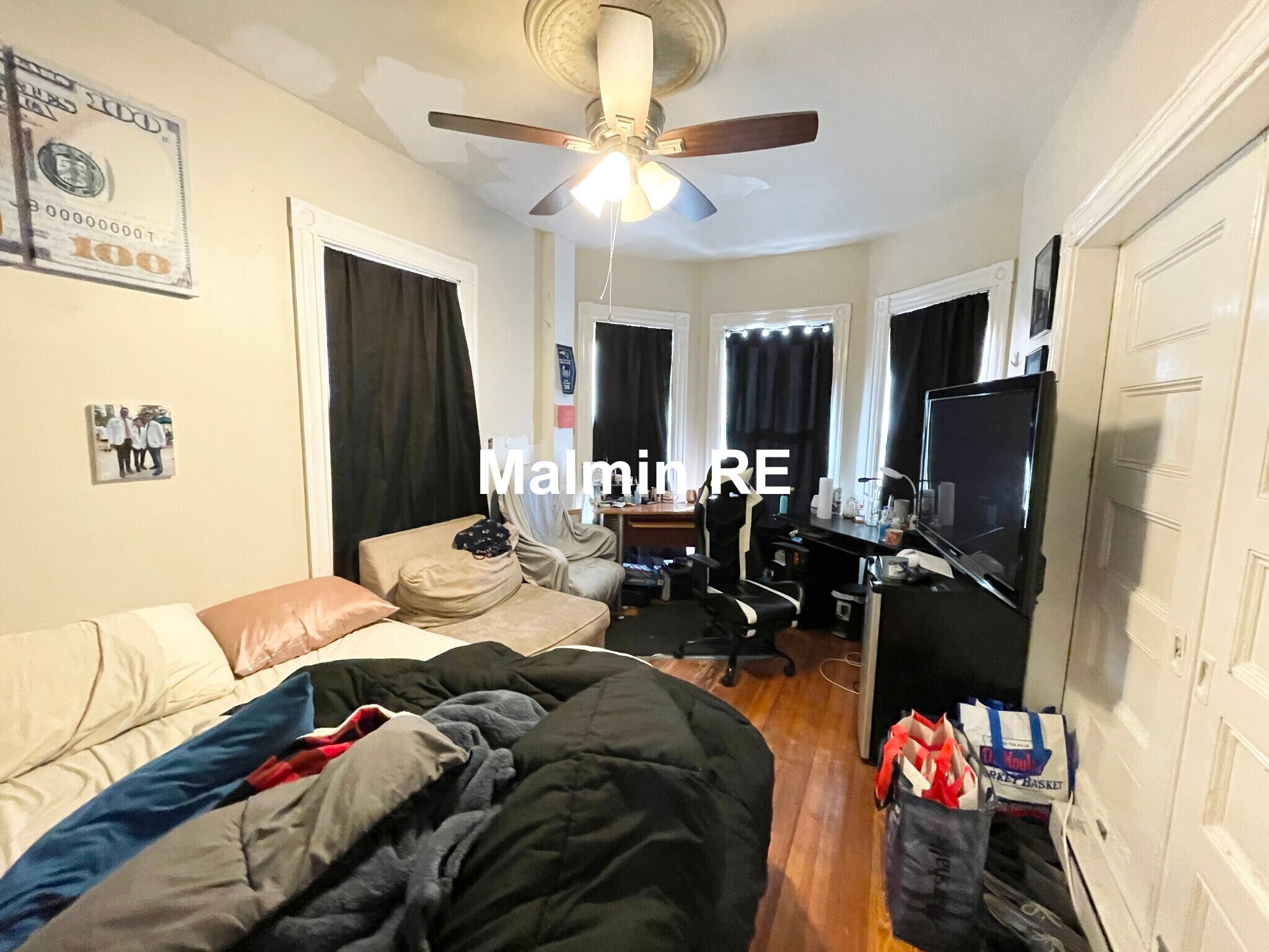 Building Photo - 89 Hillside St