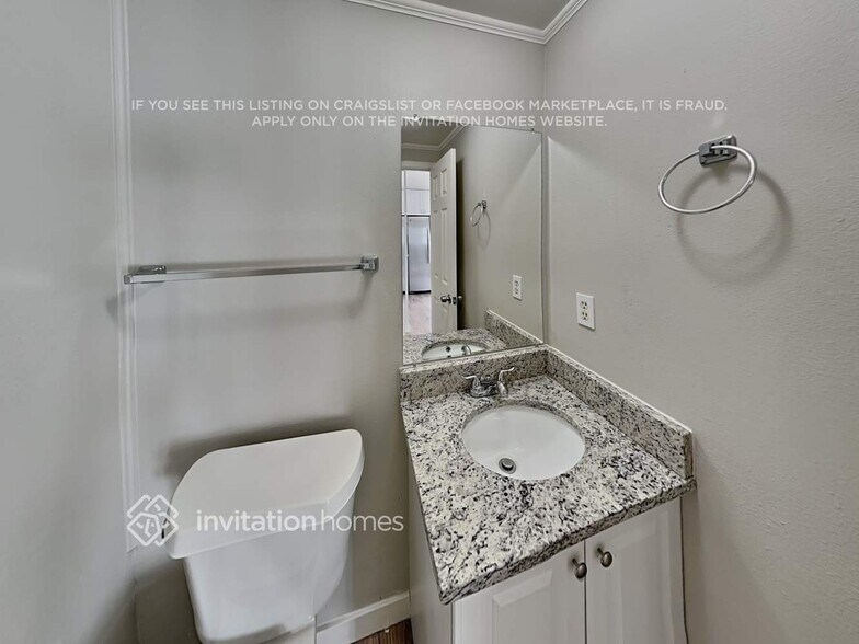 Building Photo - 4530 Forsythe Dr