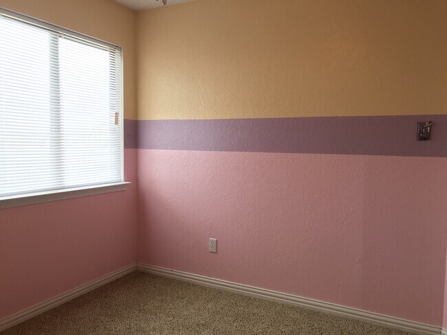 Building Photo - Available February 14, 2024. Beautiful two...