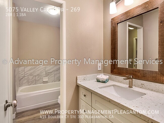 Building Photo - 5075 Valley Crest Dr