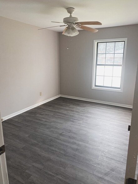 Building Photo - 200 Timberwood Dr