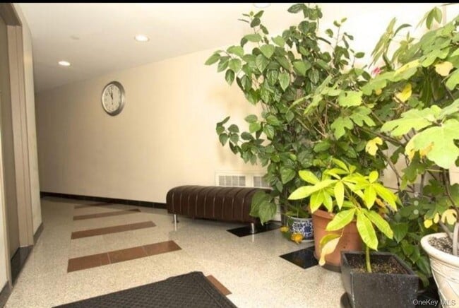 Building Photo - 83-75 117th St