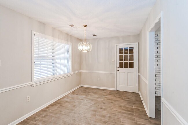Building Photo - 4658 Limestone Ln
