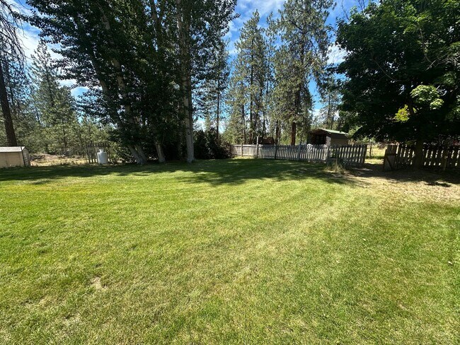 Building Photo - Suncrest Rental